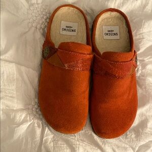 Earth Origins Orange Suede Slip-On clog/slide Shoes 7.5